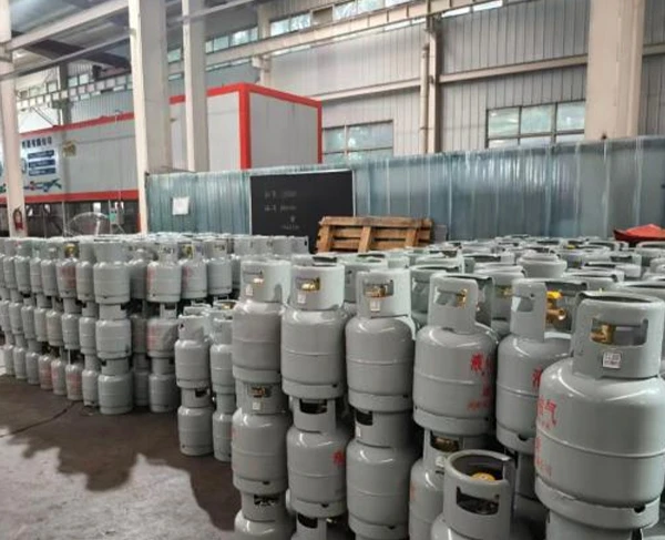 Un fabricante similar ha comprado nuestros cilindros de GLP de 5 kg